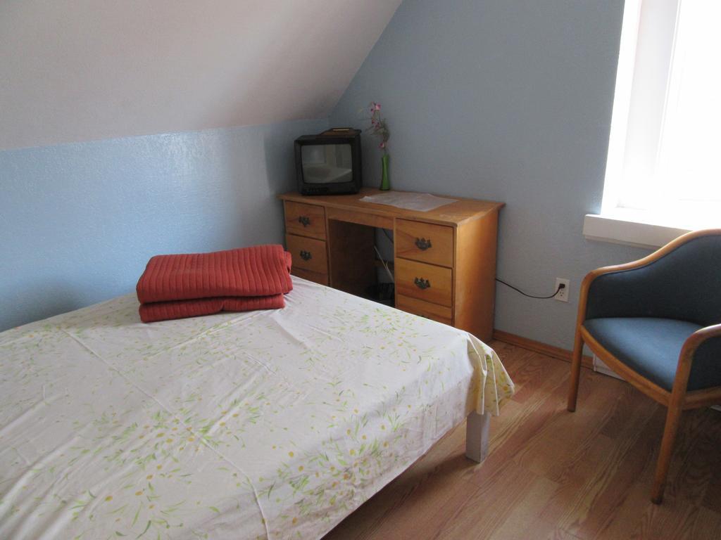 Turtle Hostel Вікторія Екстер'єр фото
