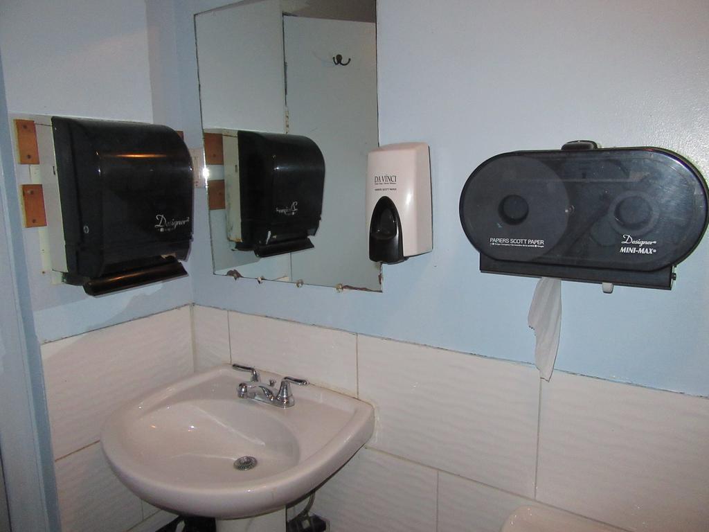 Turtle Hostel Вікторія Екстер'єр фото